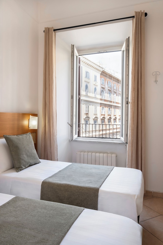 Hotel Moscatello 25/56