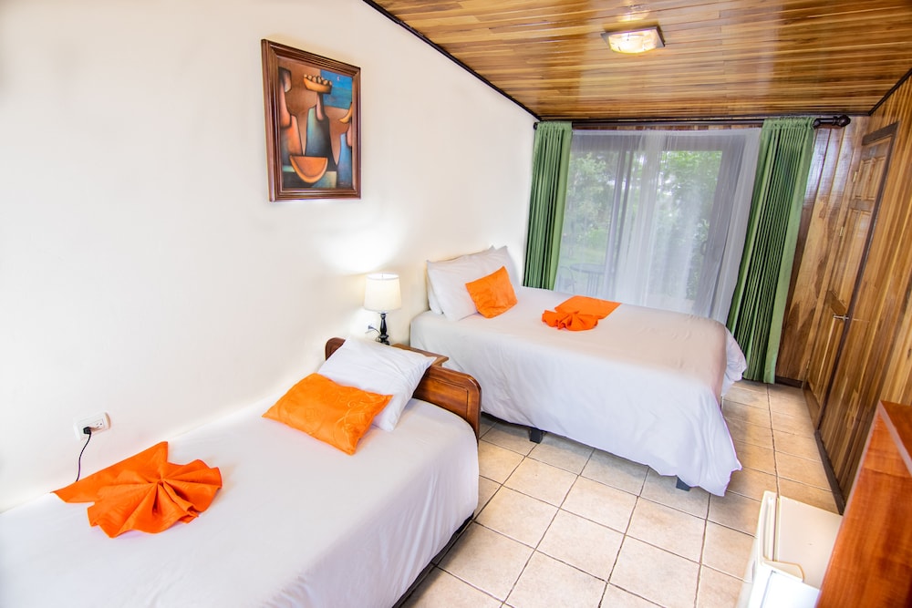 Mar Inn Bed and Breakfas 48/67