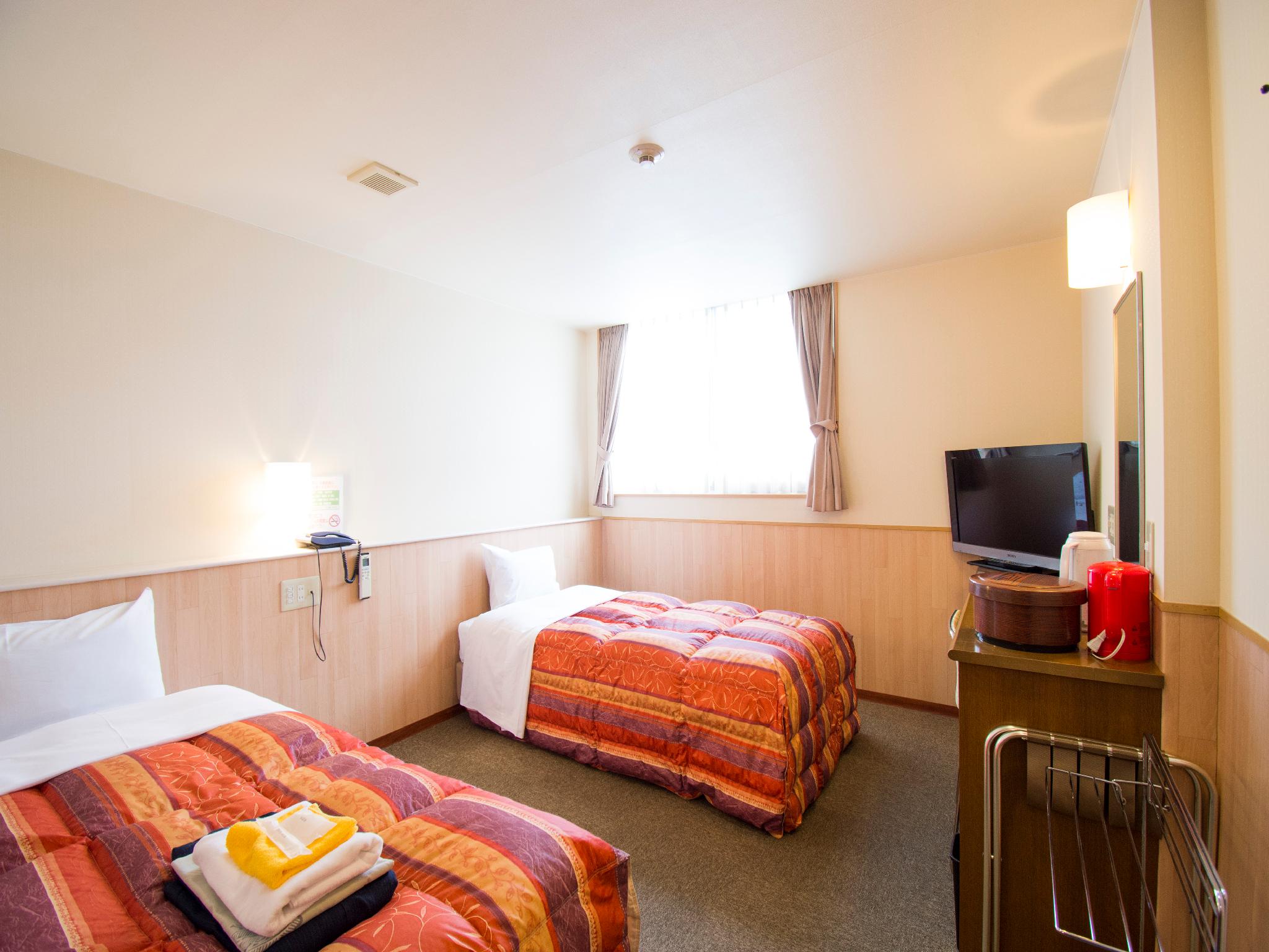 Western, Single, Twin Beds