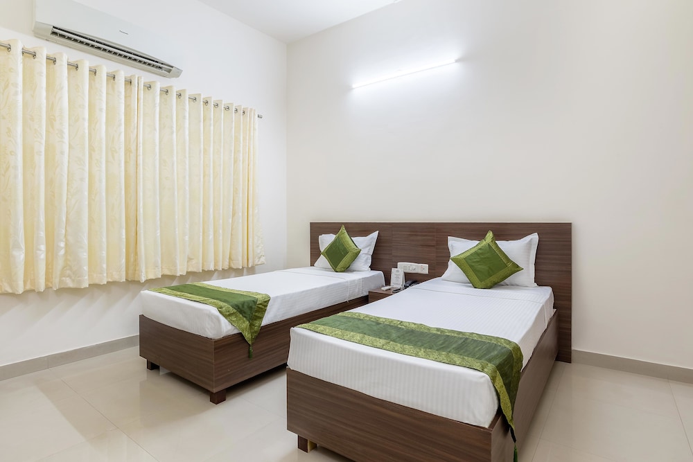 Treebo Pappilon Palace Mangalore 8/38