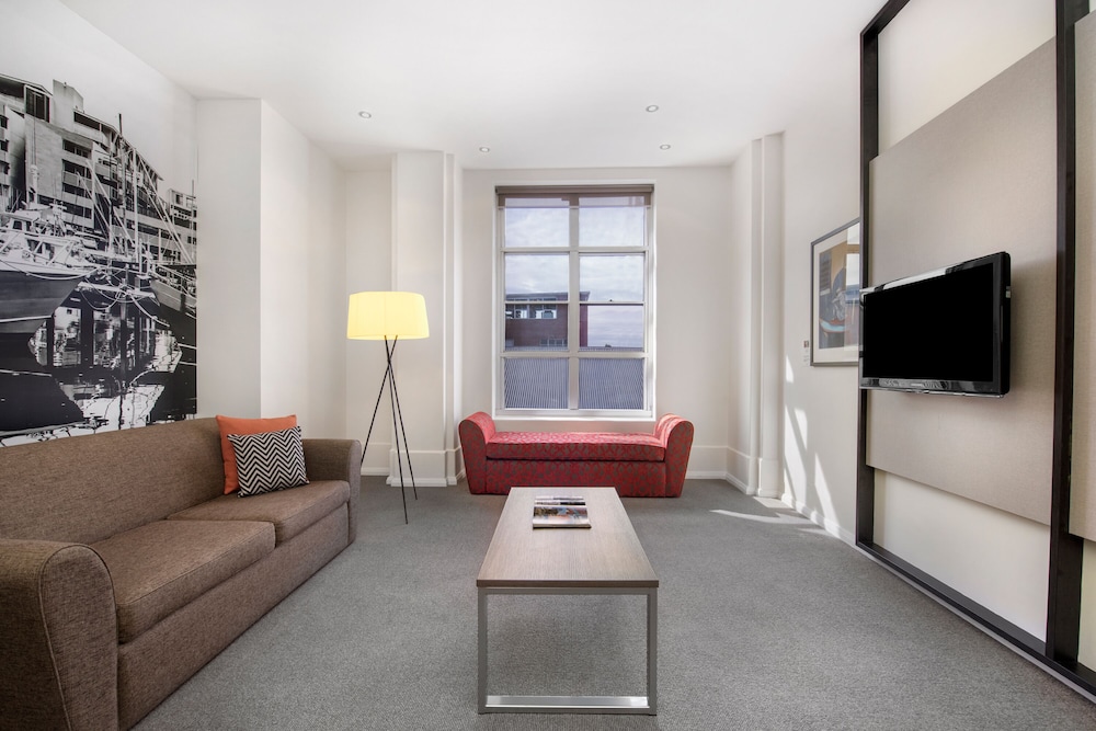 Mantra One Sandy Bay Road Hobart 47/64