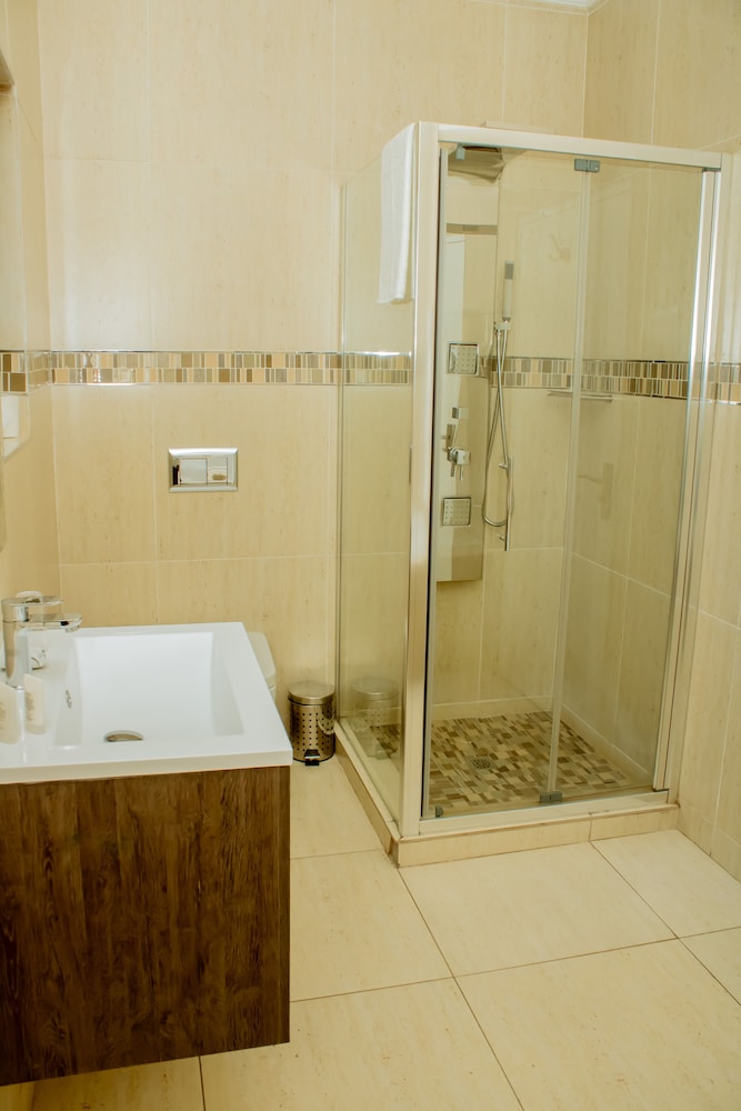 Heavenly Boutique Guesthouse 38/41