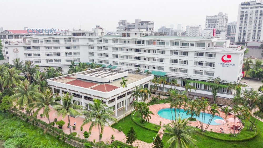 Century Riverside in HUE