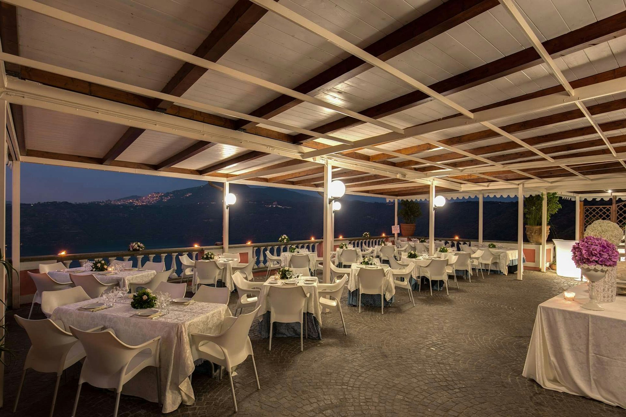Hotel Castel Vecchio 42/48