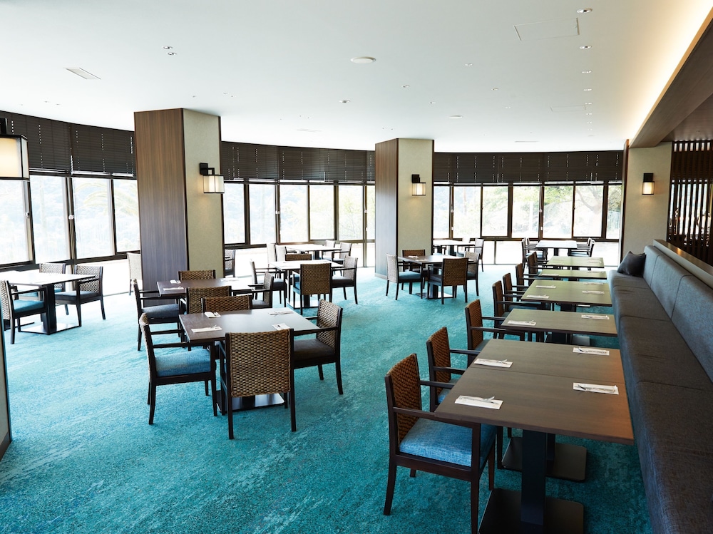 Shimoda Tokyu Hotel 51/68