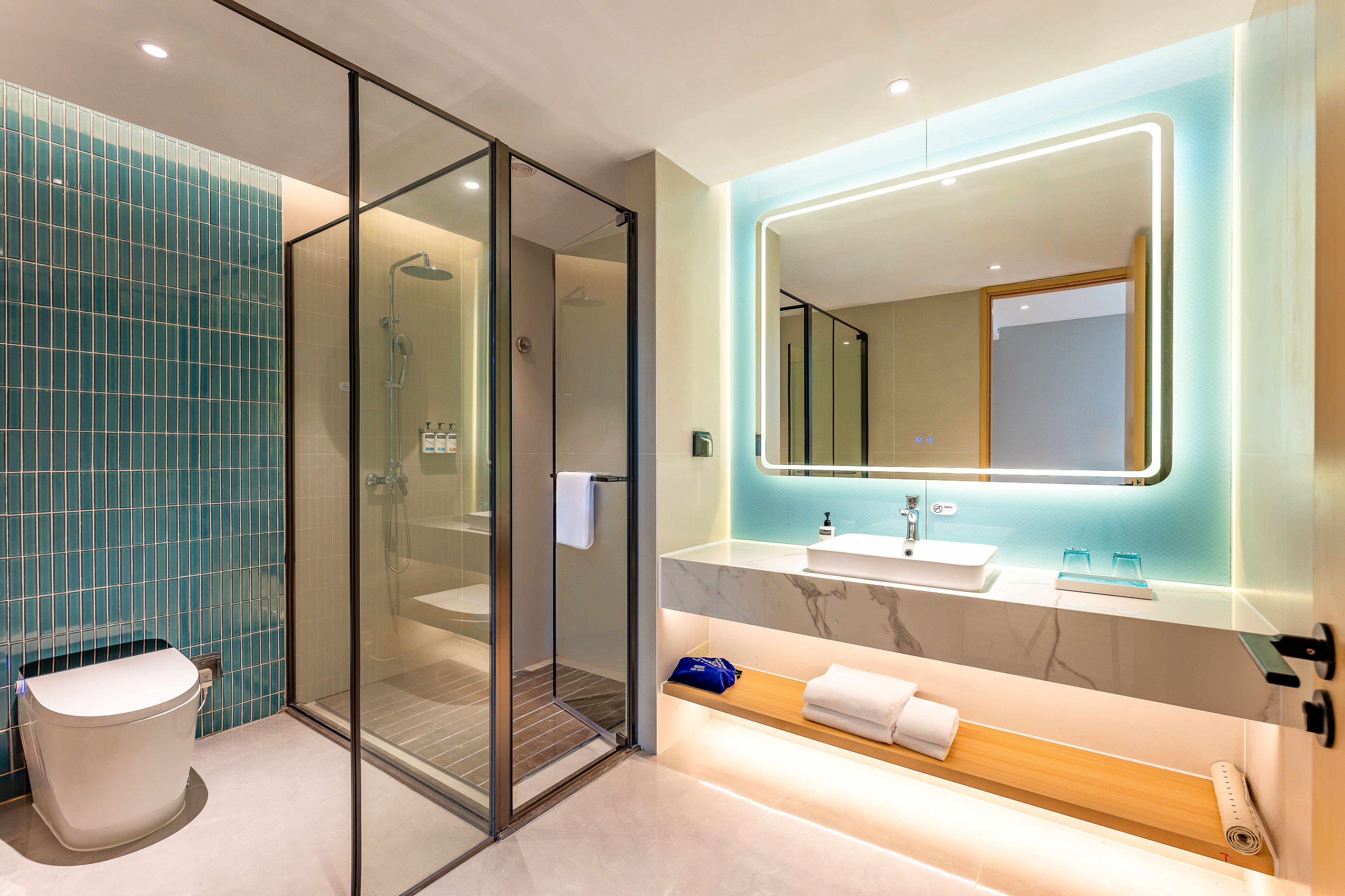 جناح بسرير كينج بإطلالة على المدينة، Holiday Inn Express Nanjing Xi'anmen 2/2