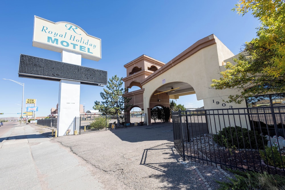 Royal Holiday Motel By Belvilla Gallup I-40 42/50