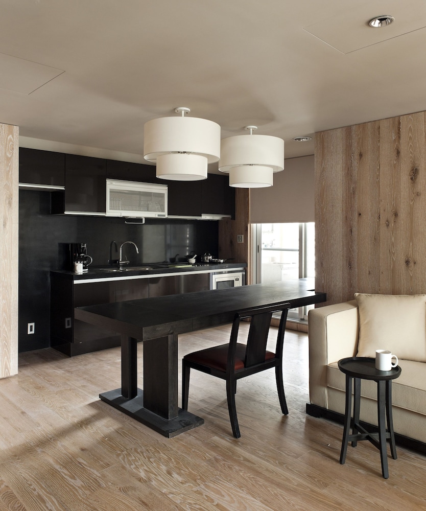 GLORIA RESIDENCE 6/55