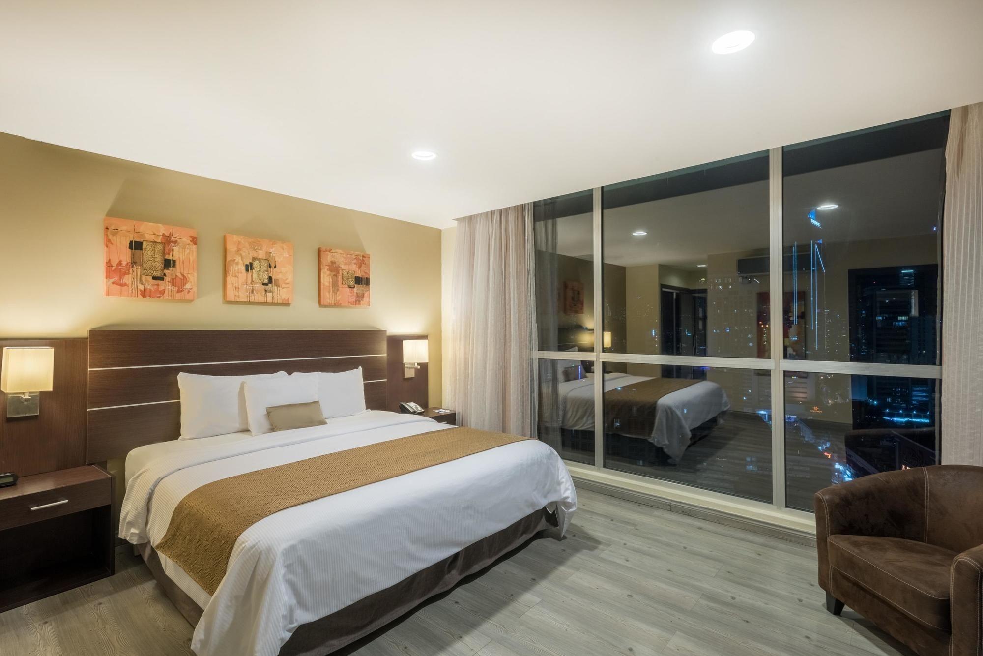 Tryp, Executive, Suite