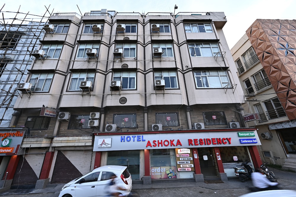 Ashoka Residency Hotel 2/50