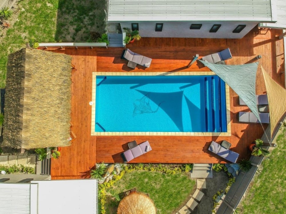 Cook Islands Holiday Villas Turangi 7/19