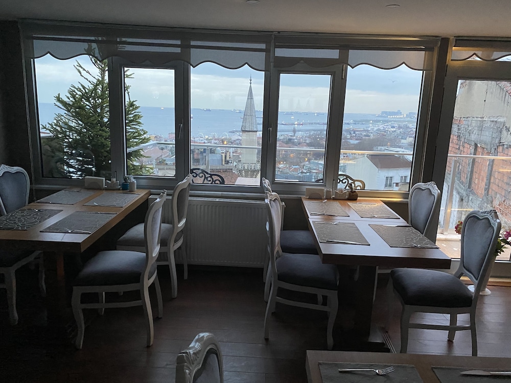 Muyan Suites 53/68
