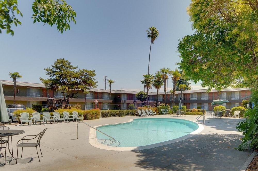 Vagabond Inn Sunnyvale 6/32