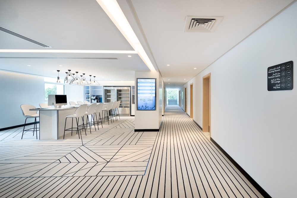 Ecos Dubai Hotel at Al Furjan 10/60