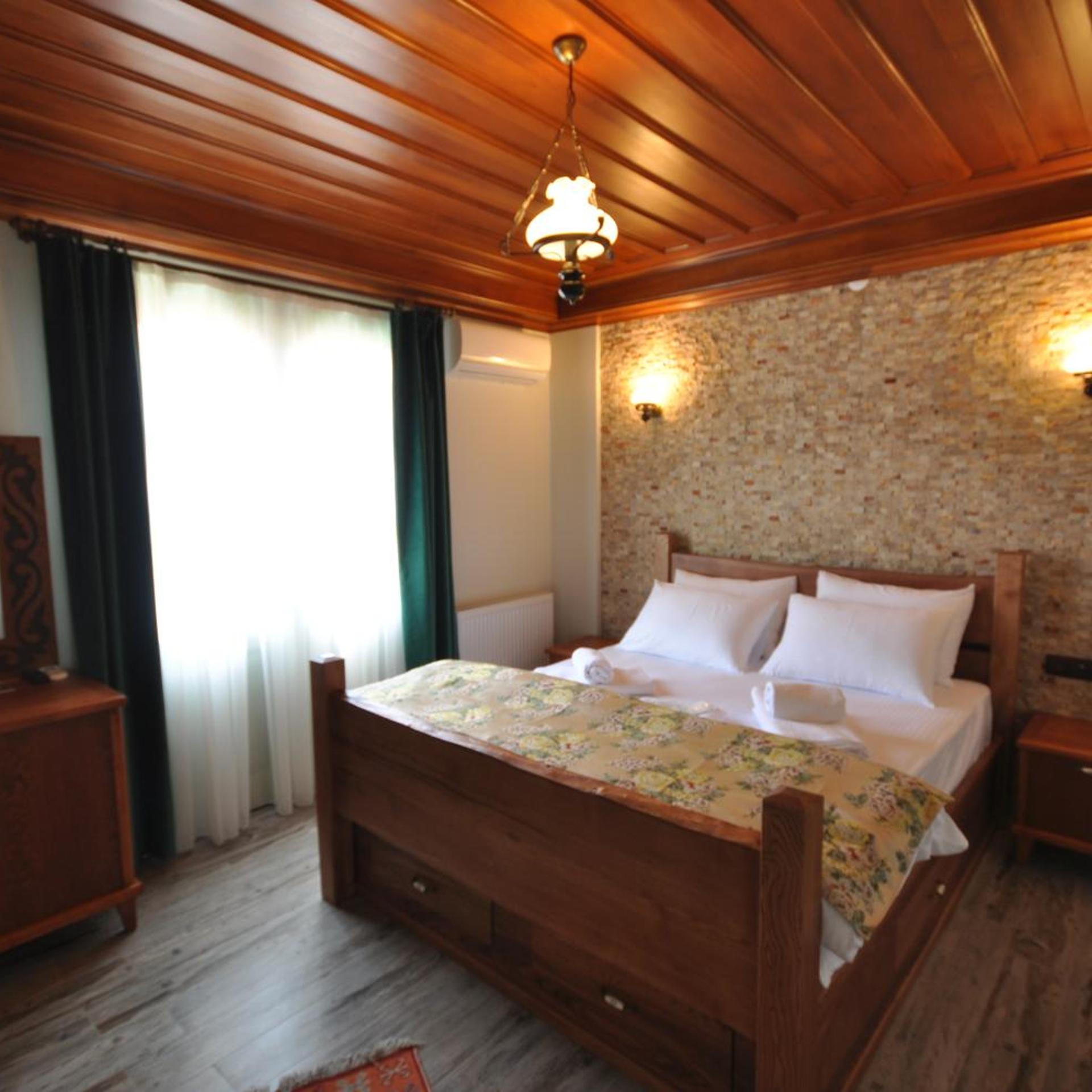 Svila Otel 13/40