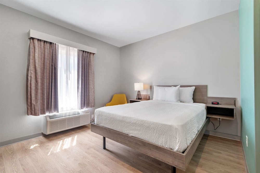 ECHO Suites Extended Stay by Wyndham Houston Katy West 12/31