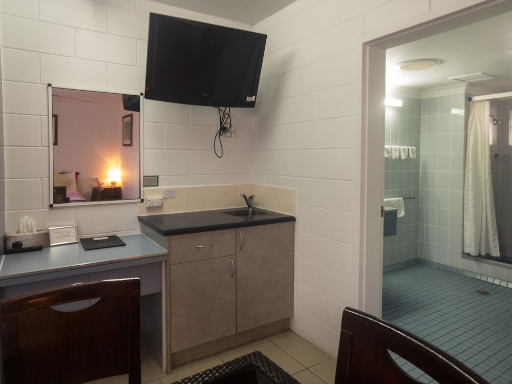 South Cairns Resort 48/50