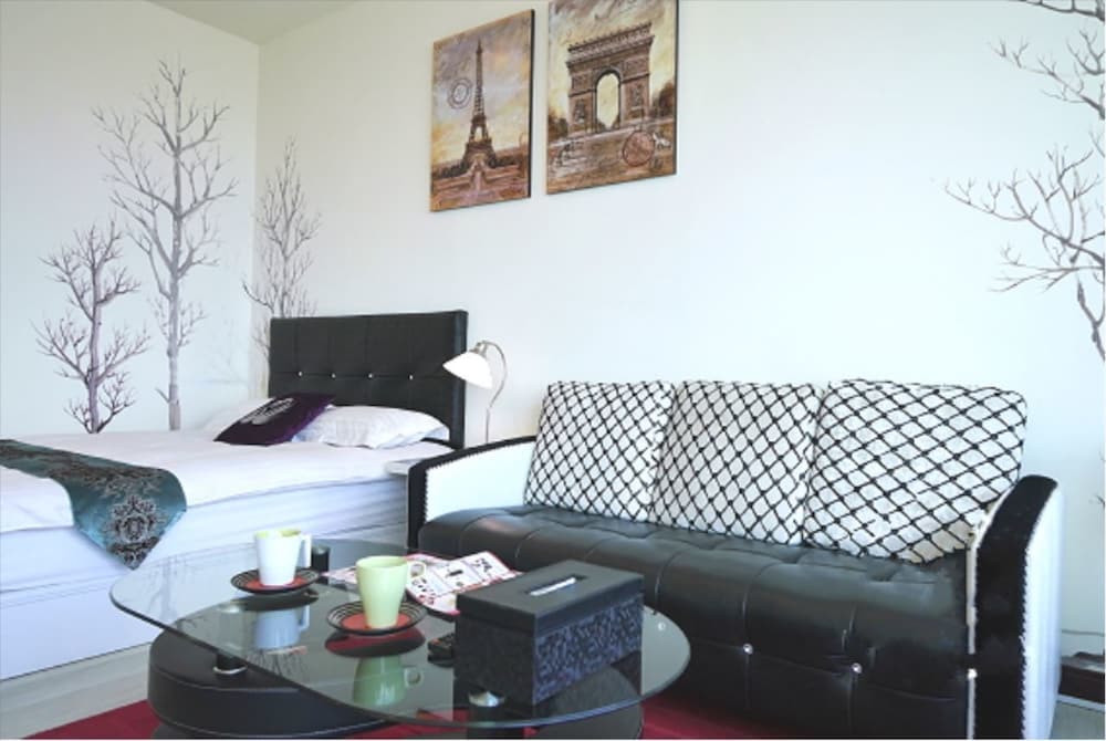 85 Cape Suites 31/74