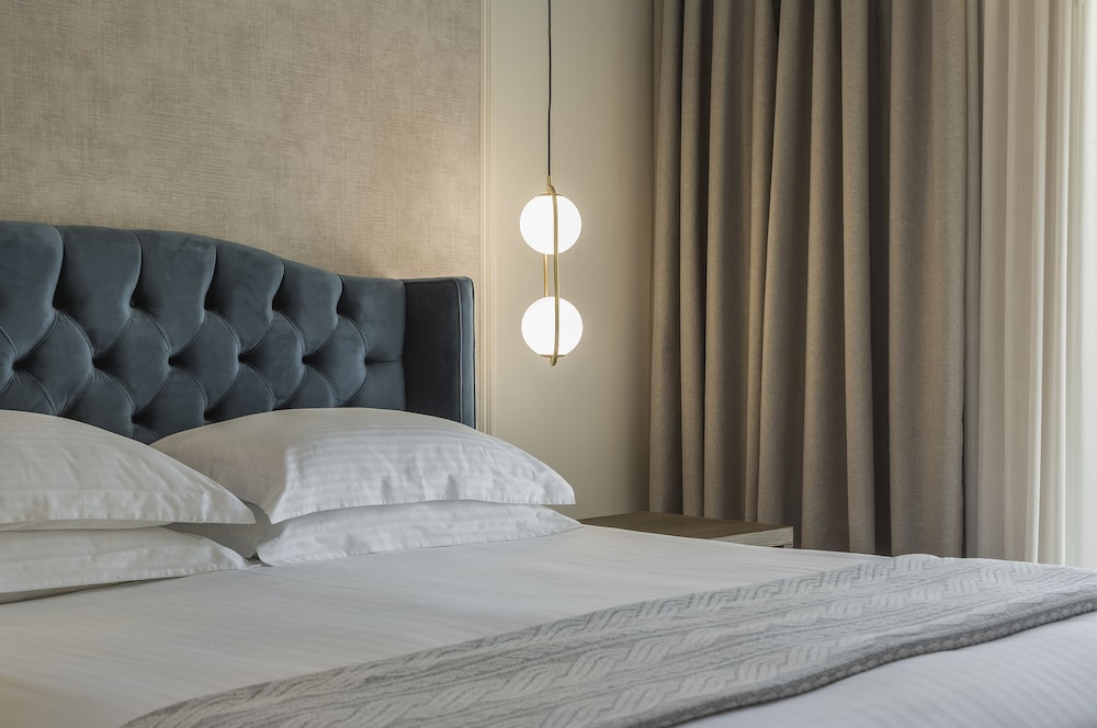 Thalassa Boutique Hotel 27/77