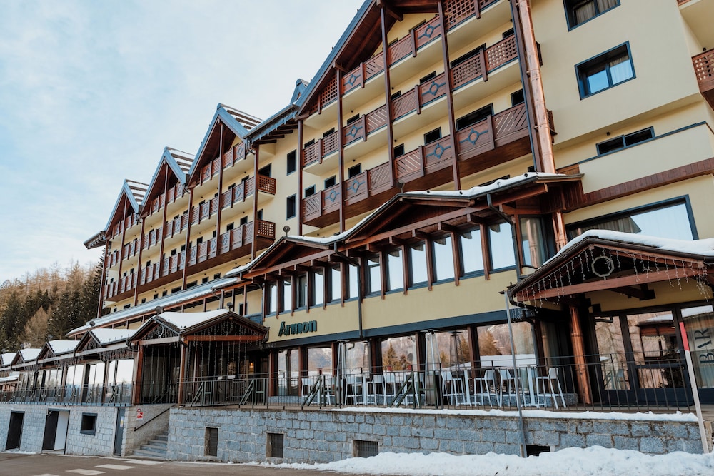 Armon Greenblu Hotel & Wellness 5/50