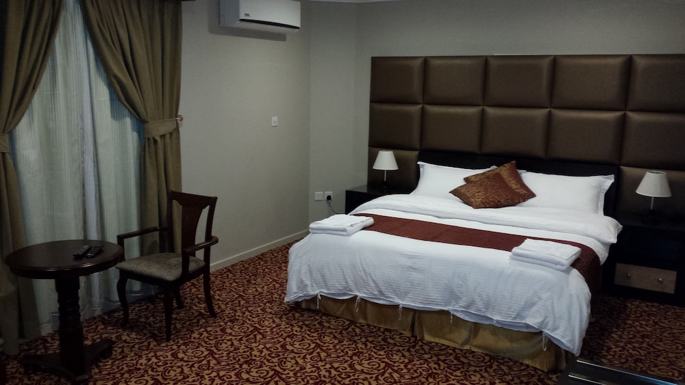 Ashbona Suites 15/41