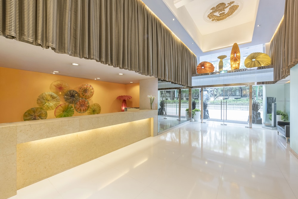 Silka Far East Hotel 4/50