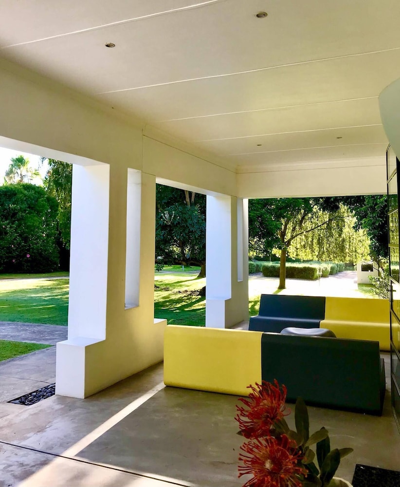 Bloomestate Luxury Retreat 16/61