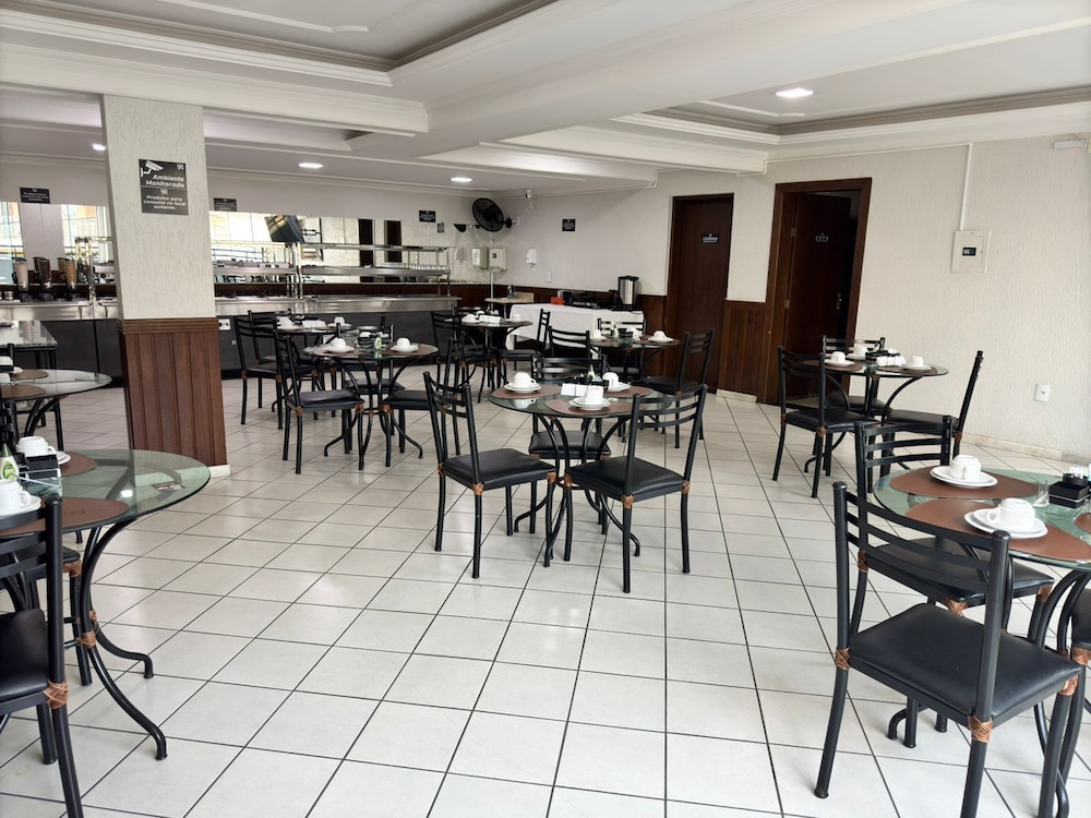KAA House Hotel 34/48