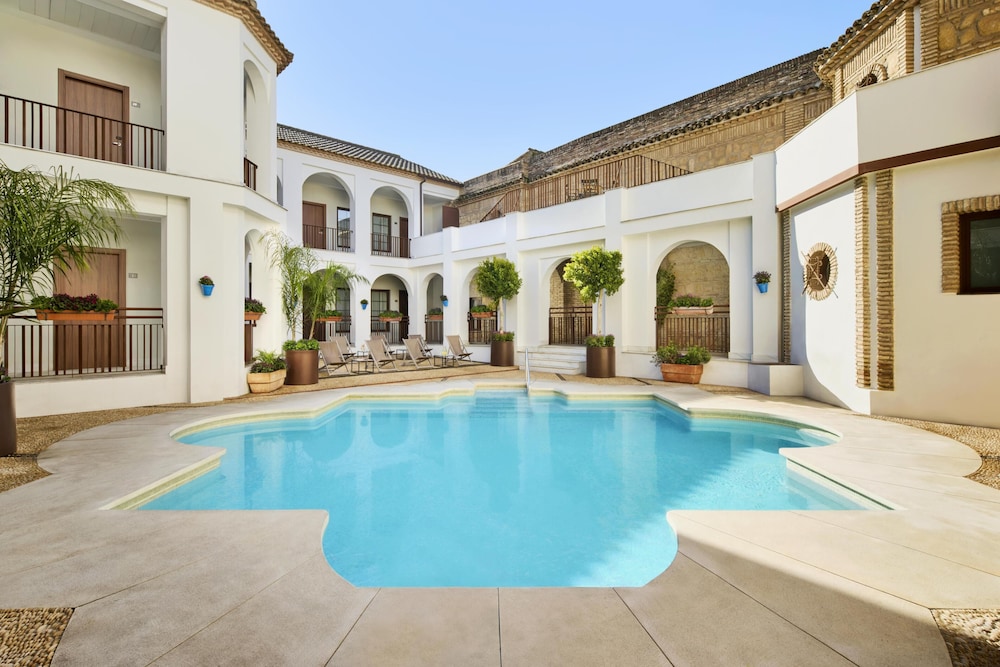 NH Collection Palacio de Cordoba 41/47