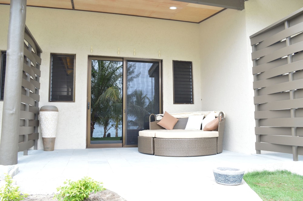 Mantaray Island Resort 50/67