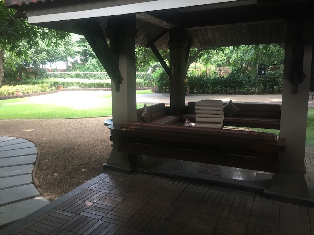 Madhubhan Resort And Spa 20/50