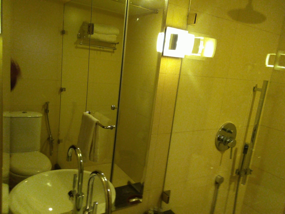 Hotel Saurabh Candy By Peppermint 20/39