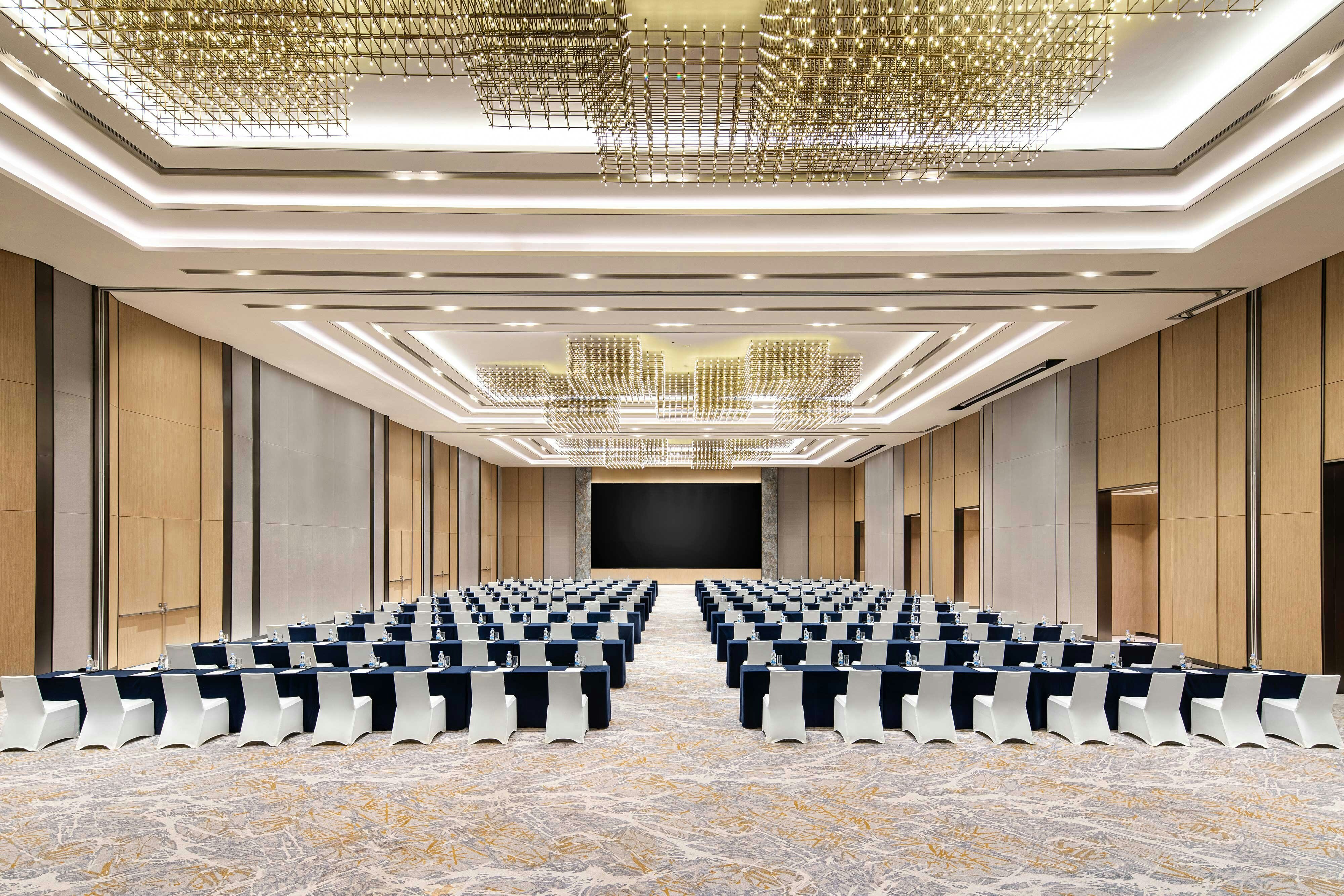 Four Points by Sheraton Wuchuan, Loong Bay 24/25