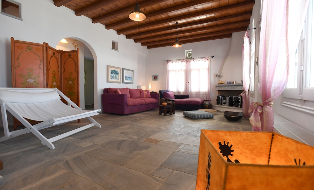 Tinos Sky View Villa 12/50