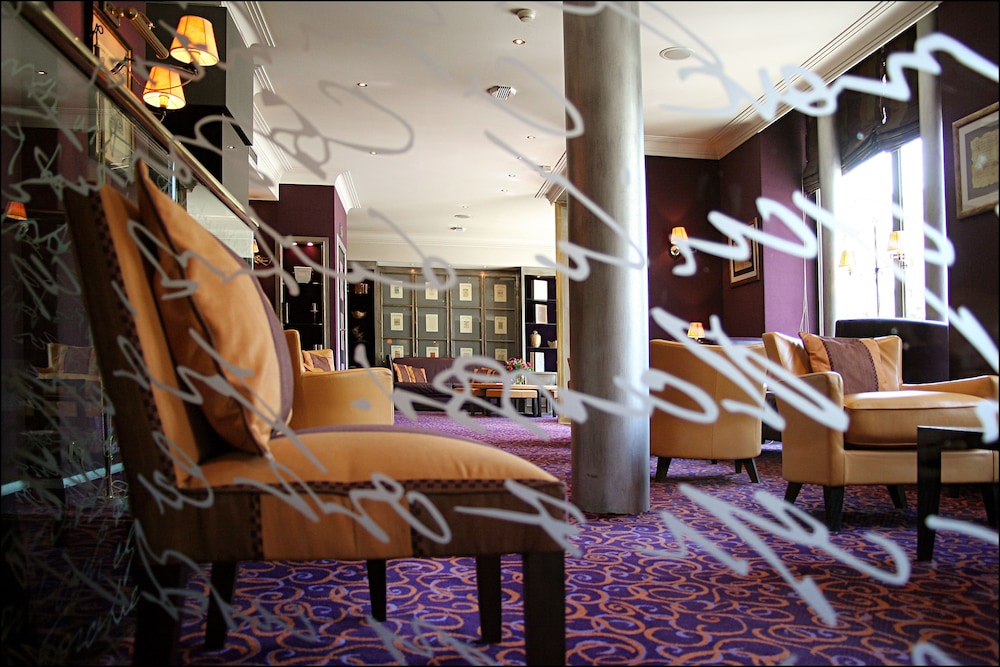 Villa Lutece Port Royal Hotel 34/39