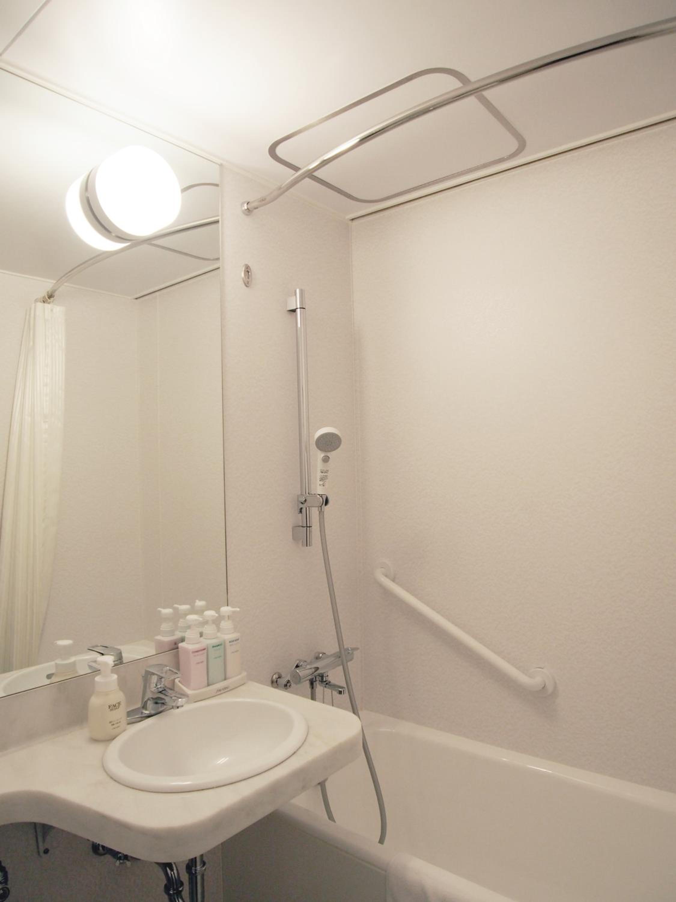 Fukuoka Garden Palace Hotel 48/50