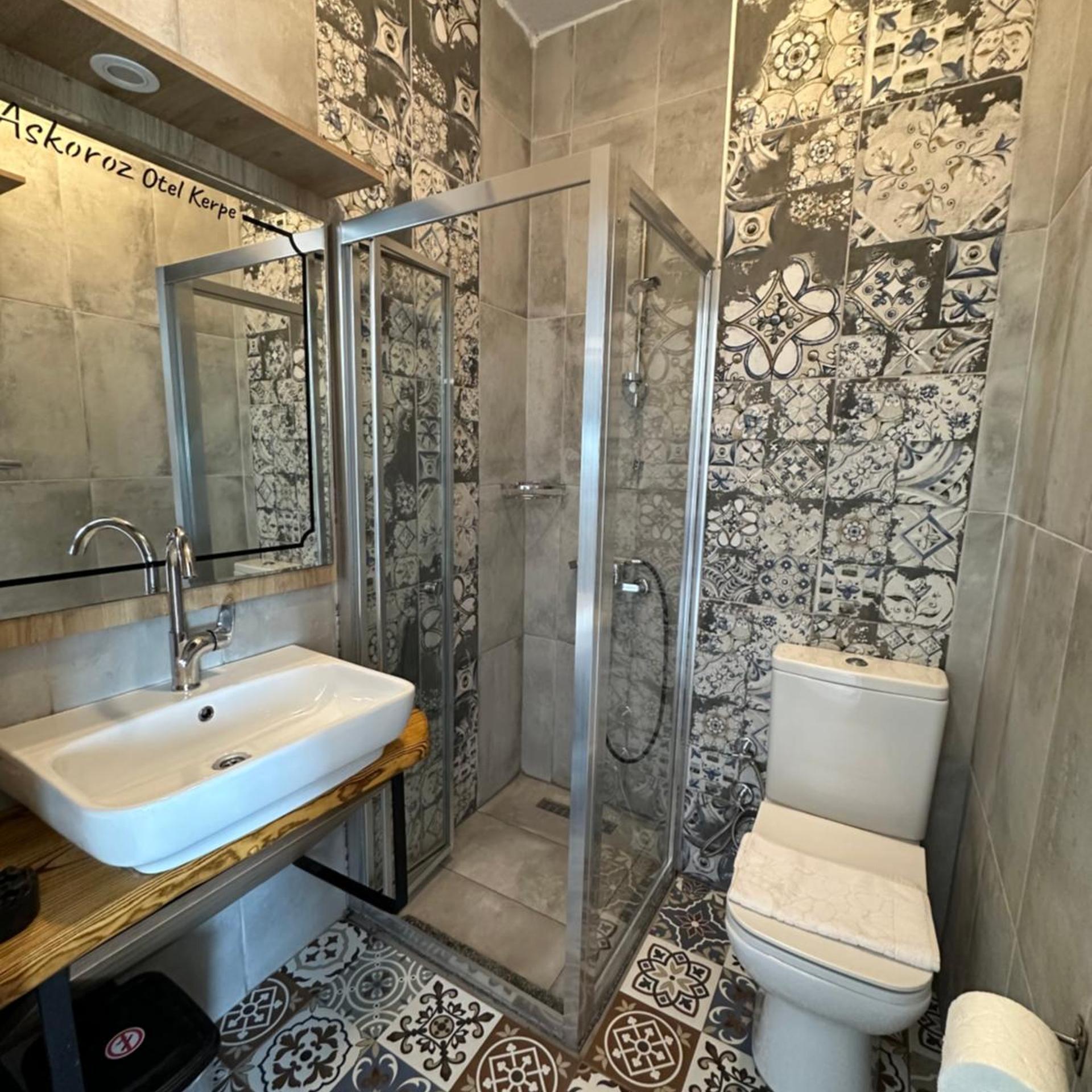 Kerpe Askoroz Otel 48/50
