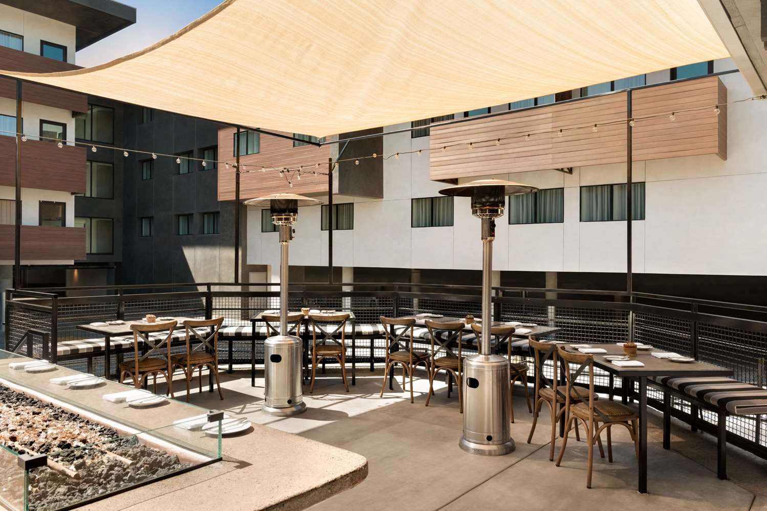La Quinta Inn And Suites By Wyndham San Luis Obispo Downtown 54/65
