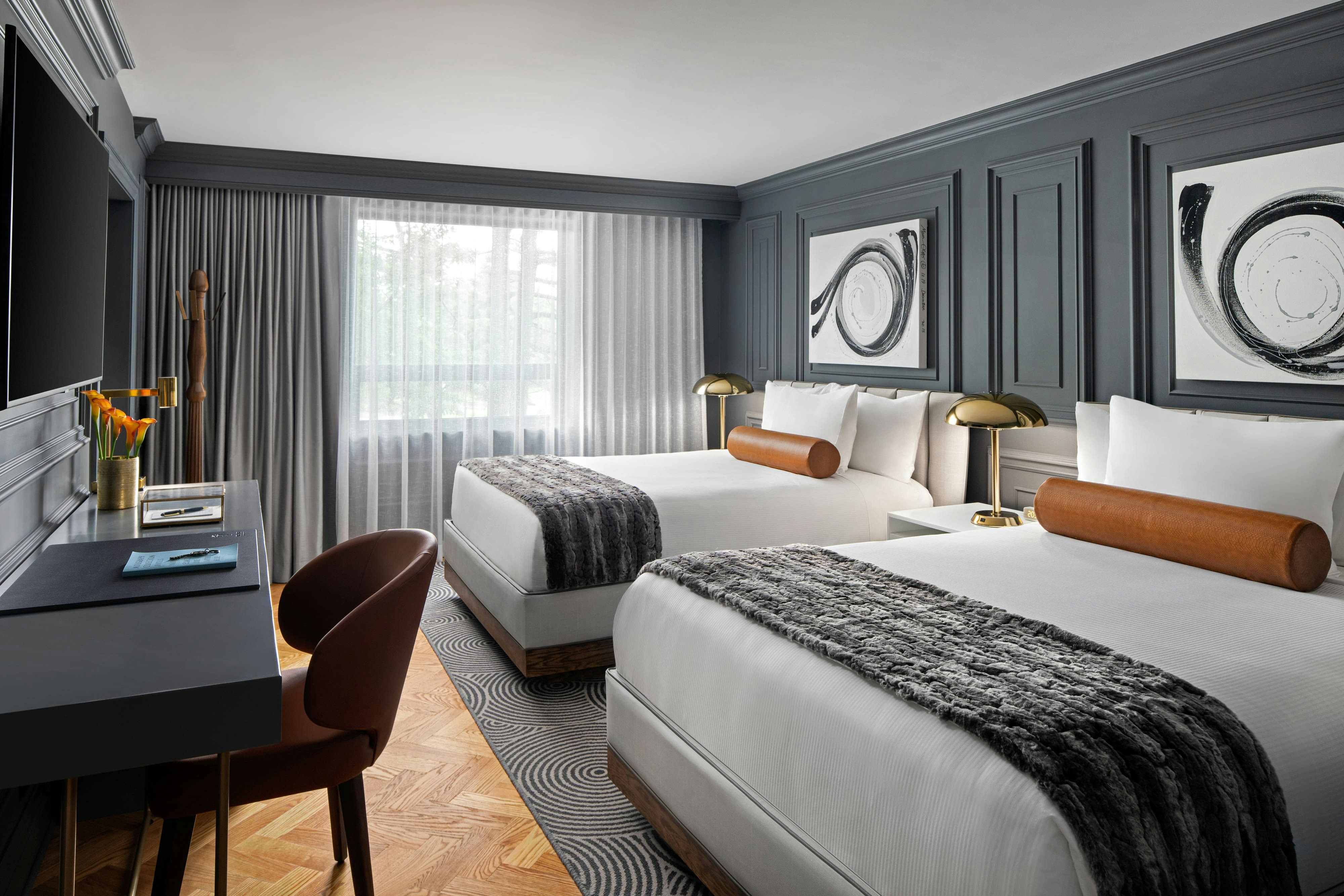 Room, Queen Bed