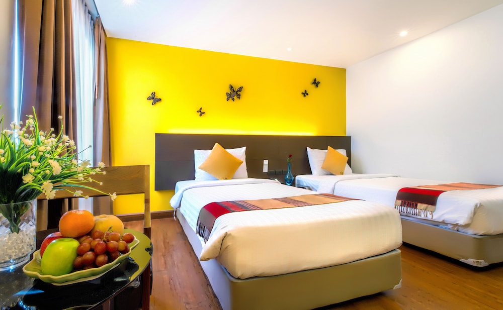 Buri Sriphu Hotel 33/66