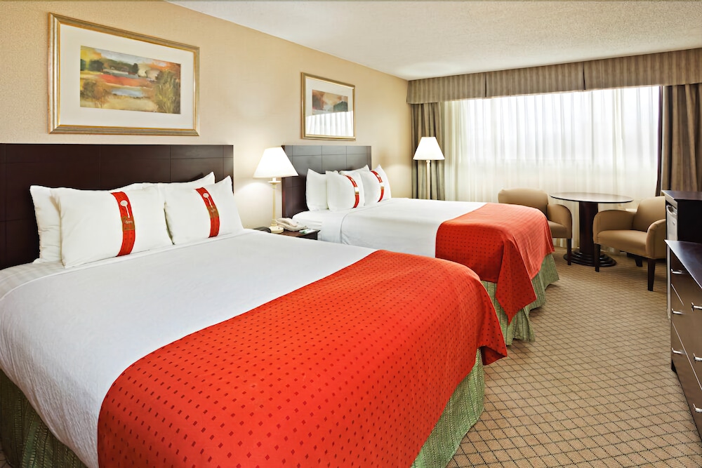 Holiday Inn Johnson City 27/79