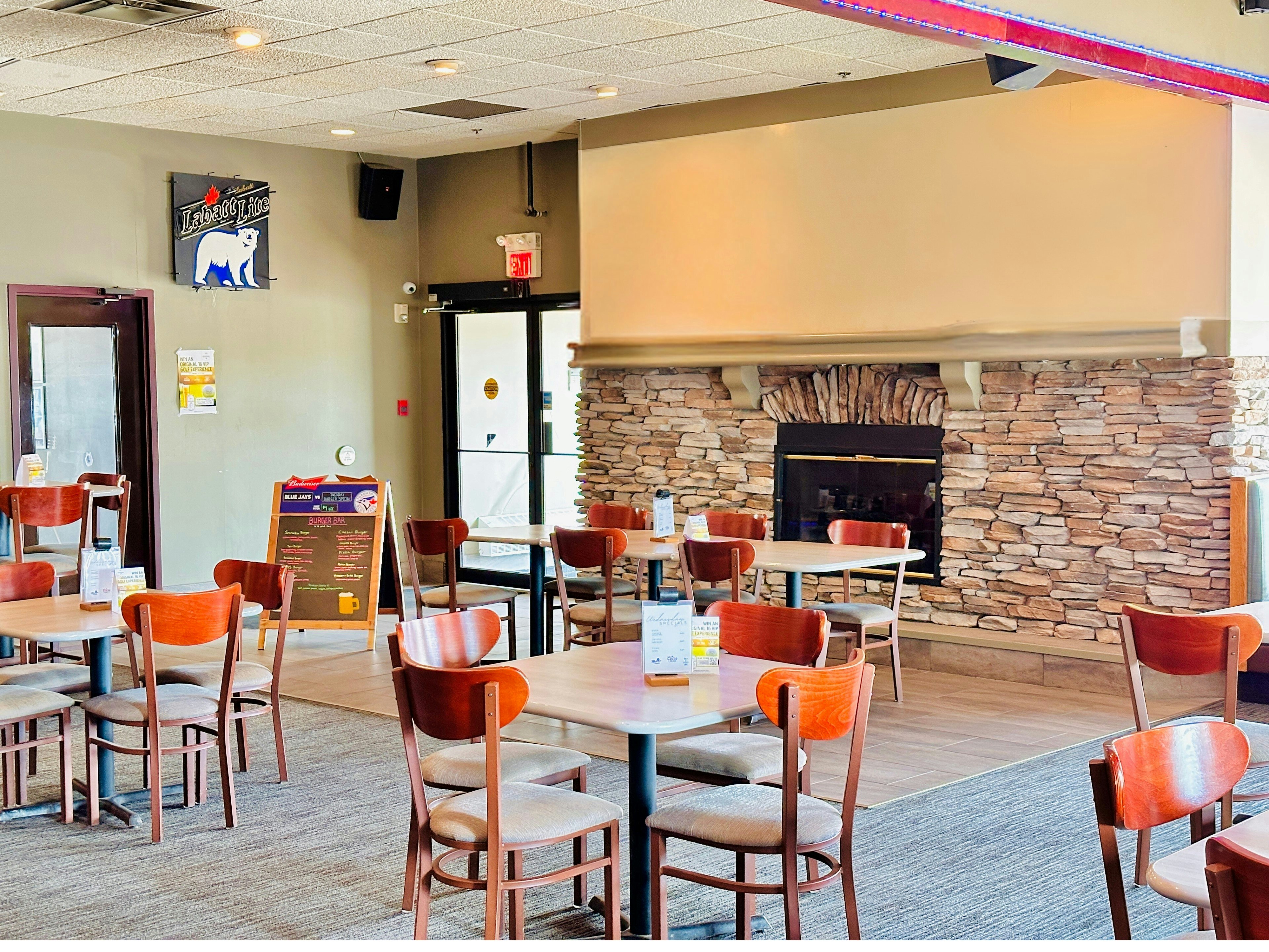 Holiday Inn Suites Regina 47/62