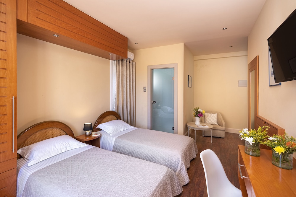 Palladion Hotel 17/37