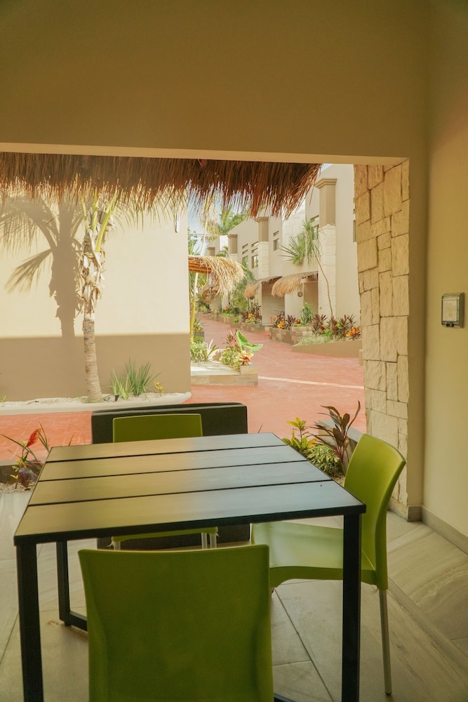 Casa Kaoba Hotel & Suites 48/69