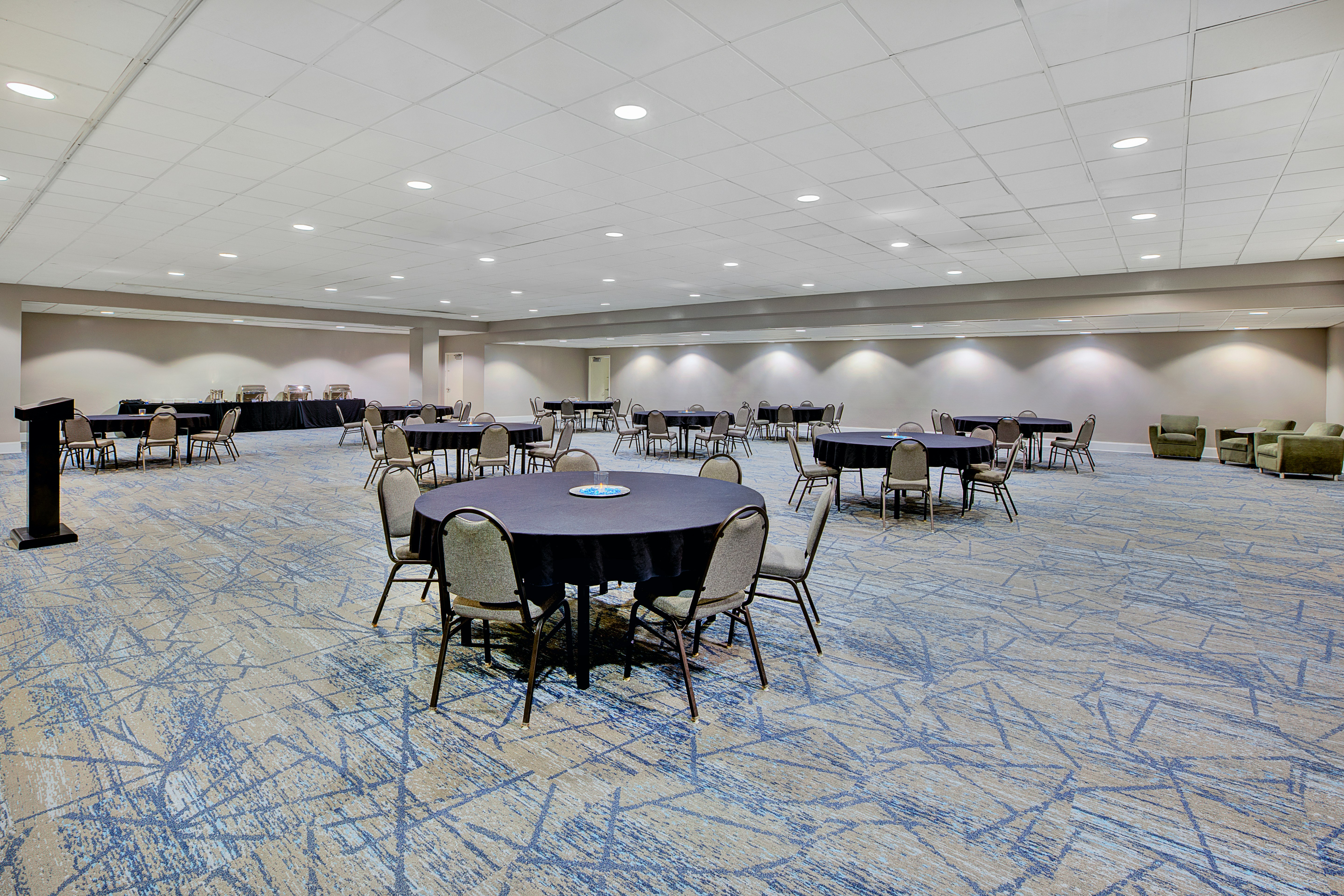 Holiday Inn Express Nashville Downtown 67/67