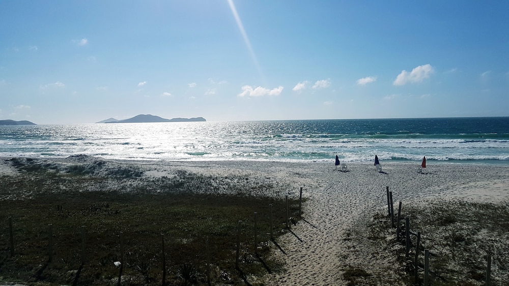 Pousada Do Albatroz 38/50