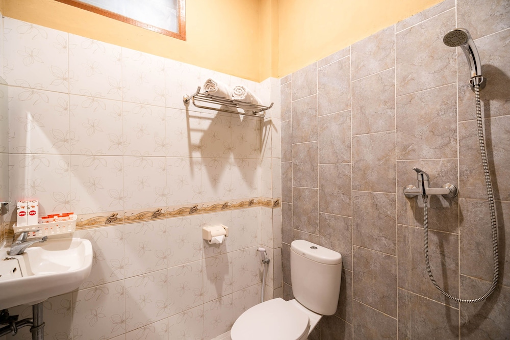 Oyo 612 Dante Guesthouse 63/66