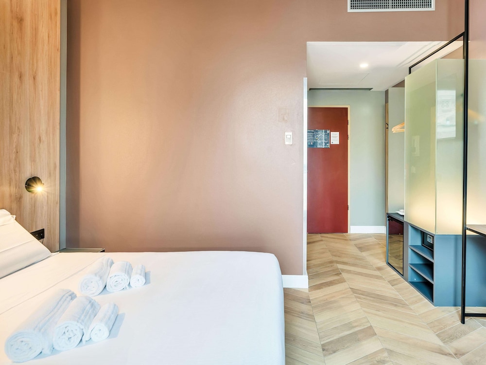 SUPERIOR, DOUBLE BED