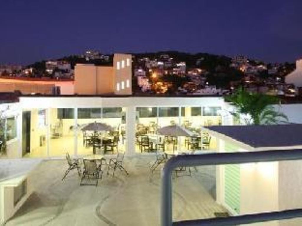 Portonovo Plaza Puerto Vallarta in PUERTO VALLARTA