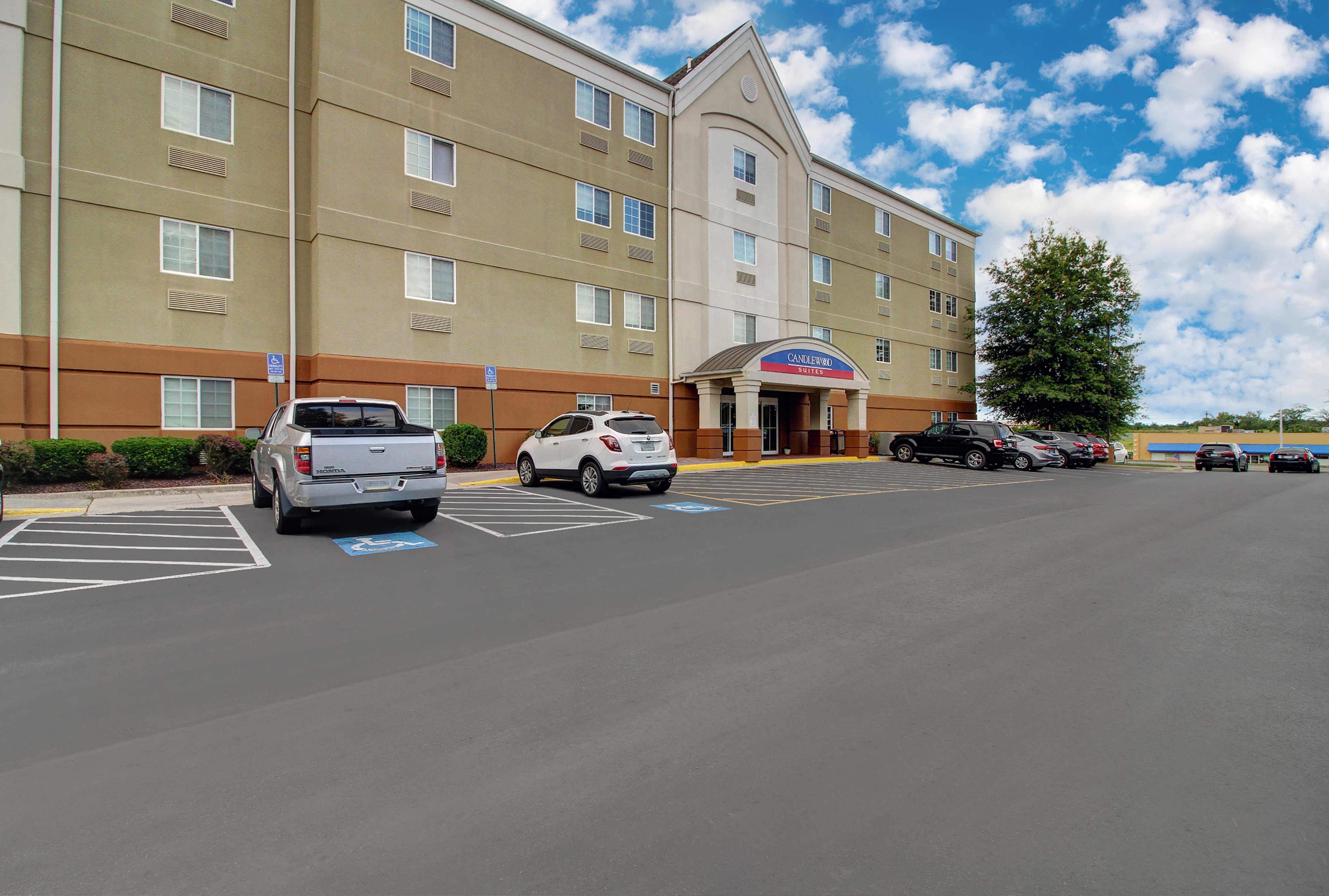 Candlewood Suites Winchester 34/39